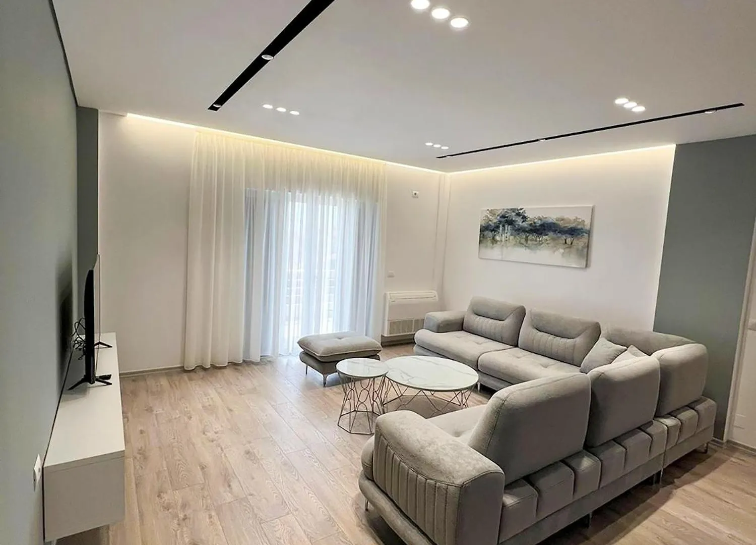 Ks Luxury Apartments Sarande